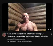 423x369
