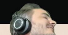 237x123